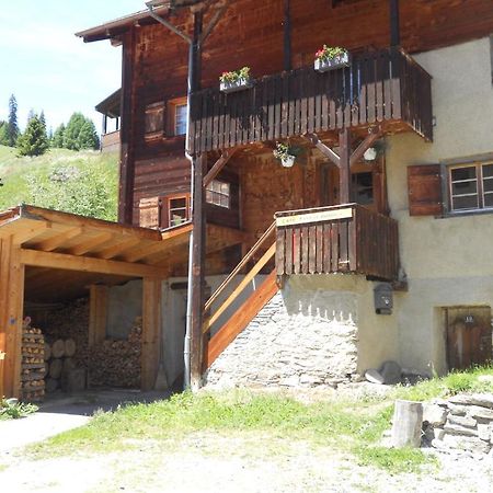 Cafe Pension Muntanella Casti-Wergenstein Exterior foto